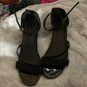 Elegant Black Strappy Women's Sandals